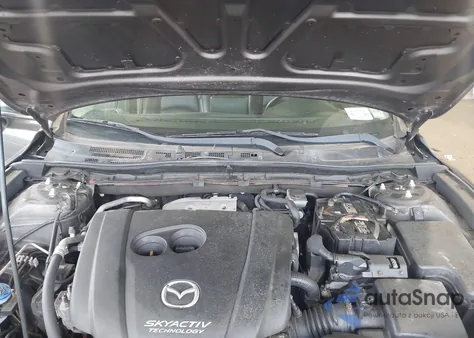 2014 Mazda 3 I Grand Touring z USA, uszkodzony, nr VIN JM1BM1W78E1135963